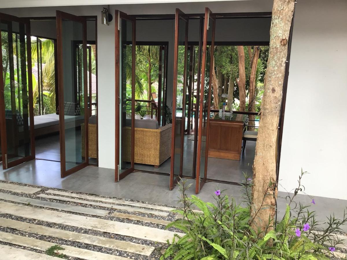 Hotel Baan Nai Suan Bophut Exterior foto