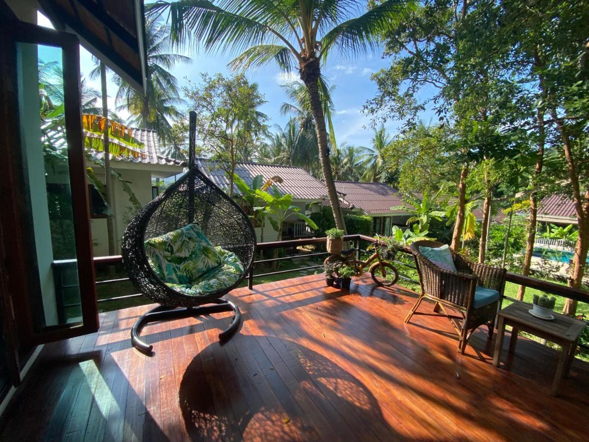 Hotel Baan Nai Suan Bophut Exterior foto