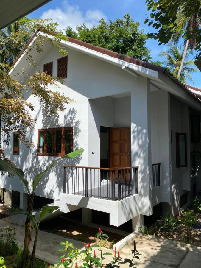 Hotel Baan Nai Suan Bophut Exterior foto