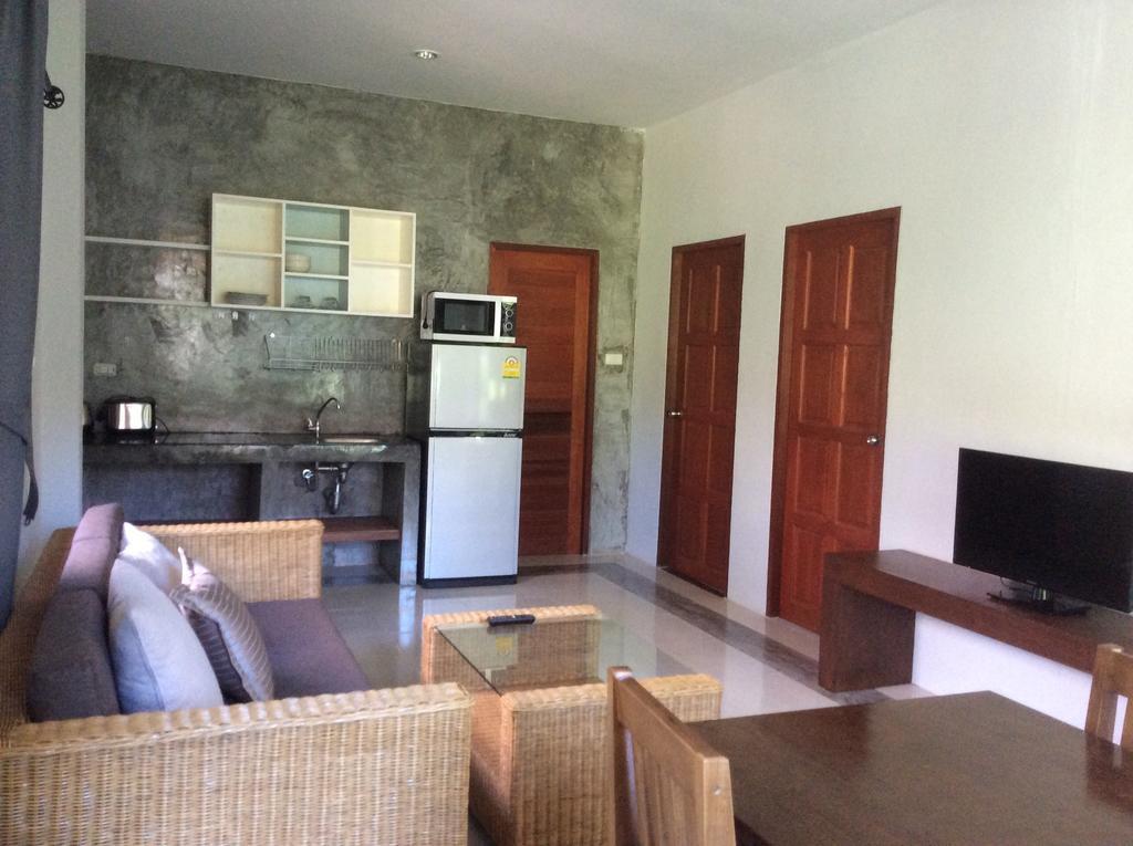 Hotel Baan Nai Suan Bophut Zimmer foto